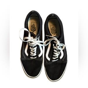 Vans Old Skool skate shoes Mens black and white Size 11